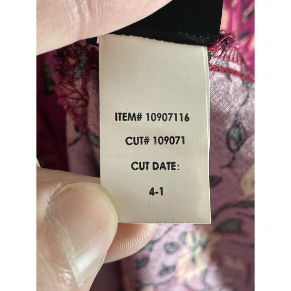 Torrid Dress Womens 1X Magenta Floral Butterfly Print Sleeveless Midi Rayon - Picture 8 of 10